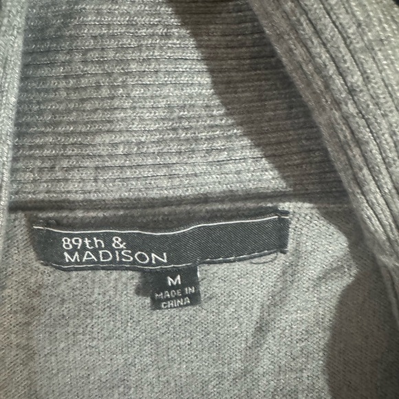 Gray 89th & Madison Open Front Cardigan Size Medium - Picture 3 of 9